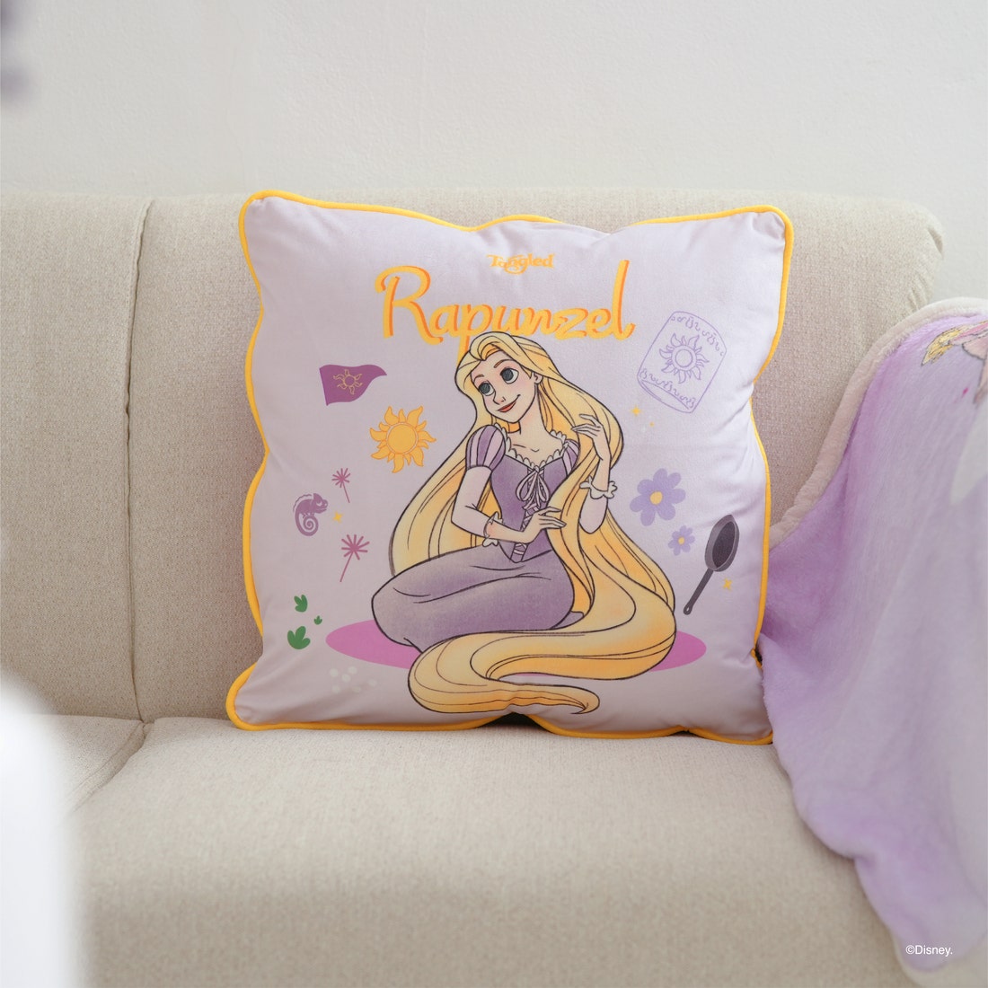 หมอนอิง DISNEY รุ่น PRINCESS ลาย RAPUNZEL-01